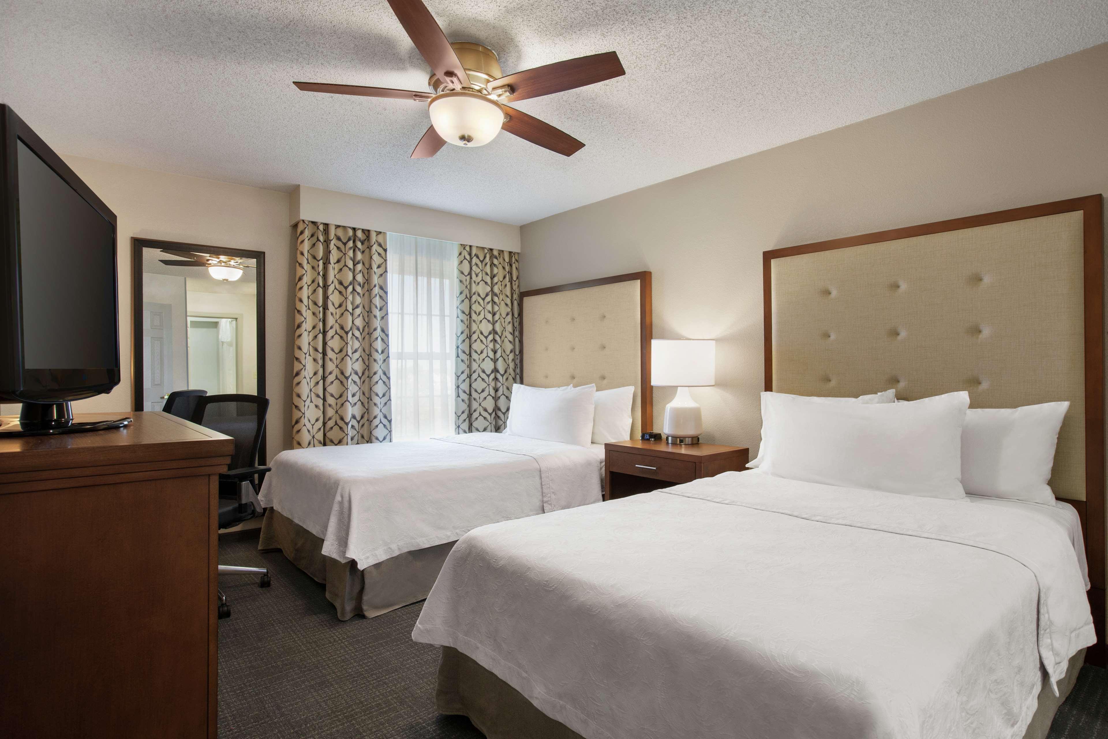 Homewood Suites By Hilton Kansas City Airport Eksteriør bilde