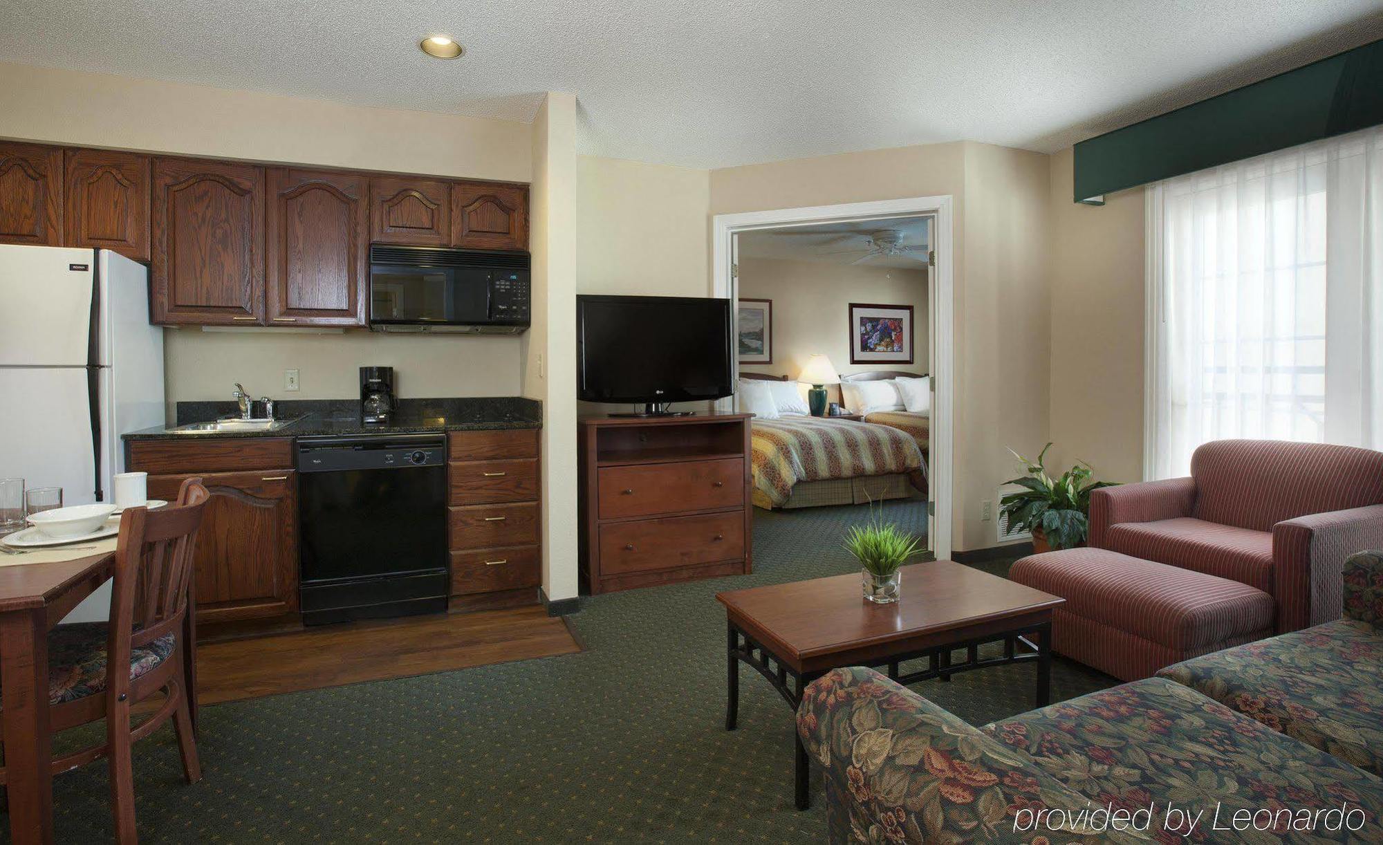 Homewood Suites By Hilton Kansas City Airport Rom bilde